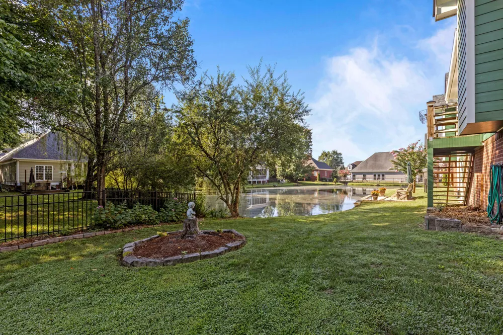 3260 Split Oak Lane Ooltewah, TN 37363