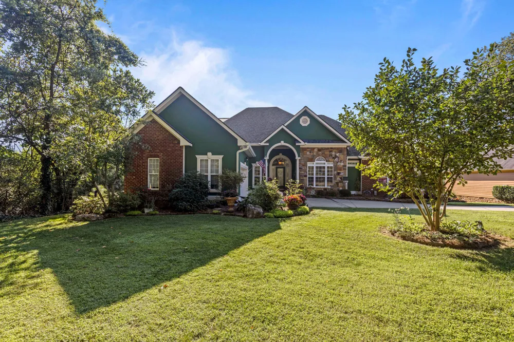 3260 Split Oak Lane Ooltewah, TN 37363