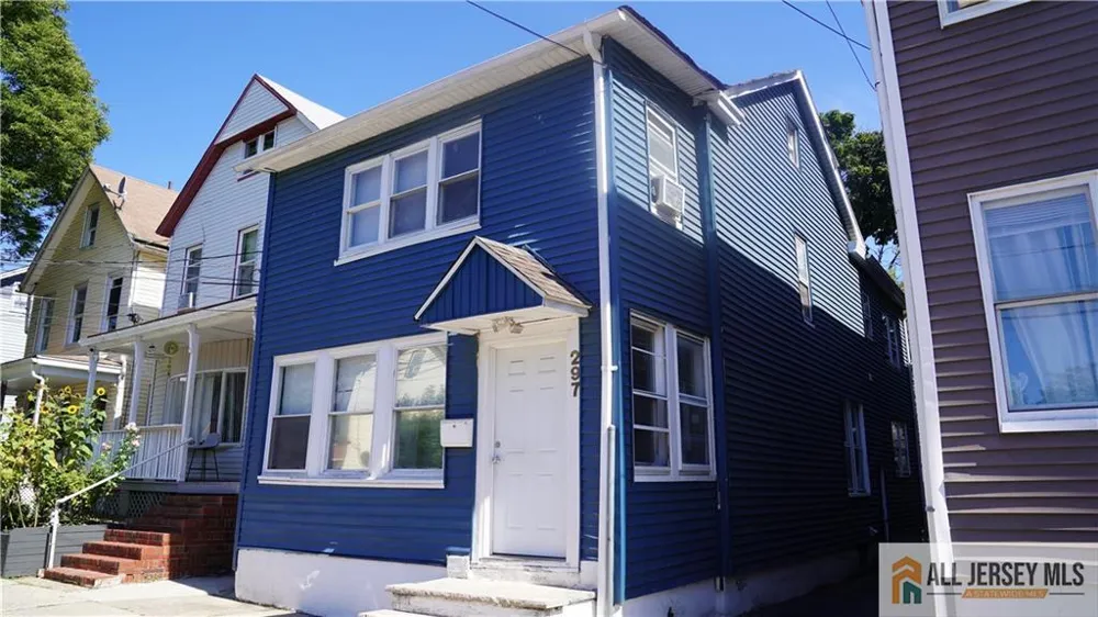 297 Seaman Street New Brunswick, NJ 08901