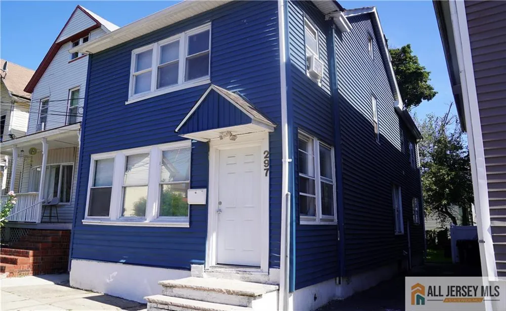297 Seaman Street New Brunswick, NJ 08901