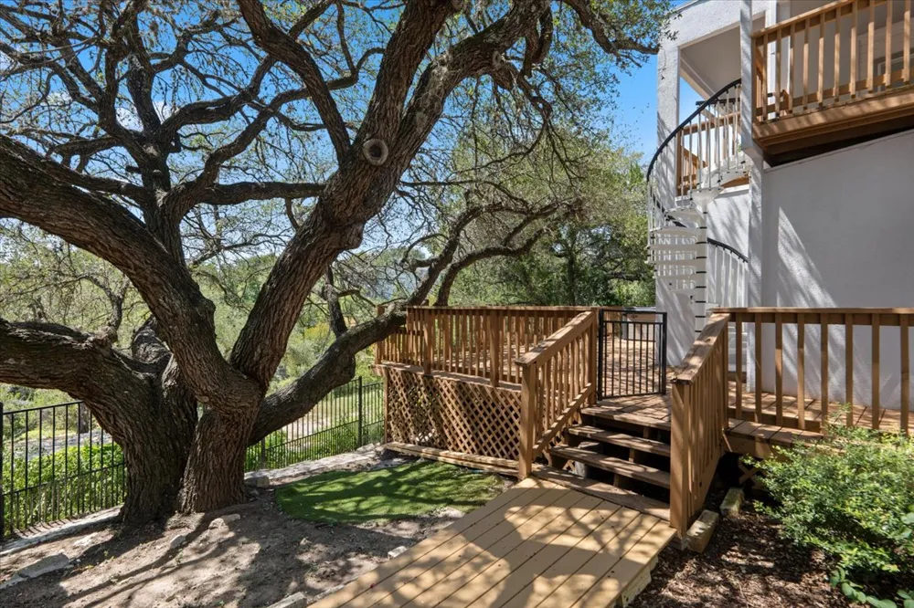 210 Finn Street Austin, TX 78734