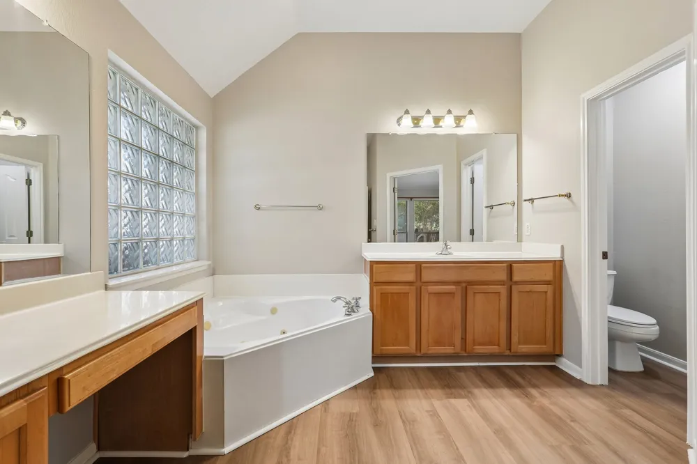 7303 Two Jacks Trail Round Rock, TX 78681