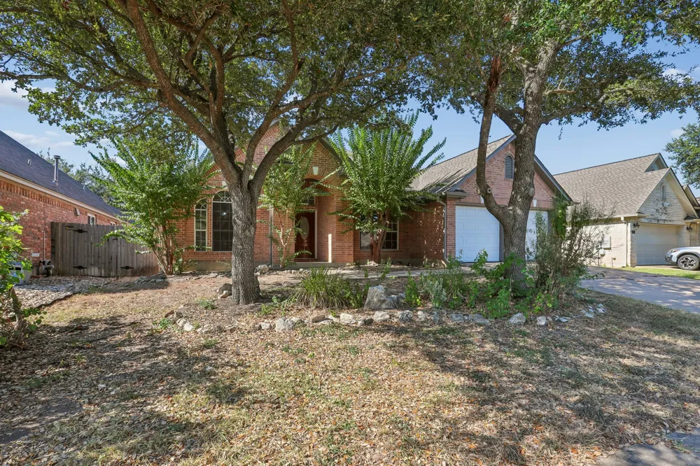 7303 Two Jacks Trail Round Rock, TX 78681