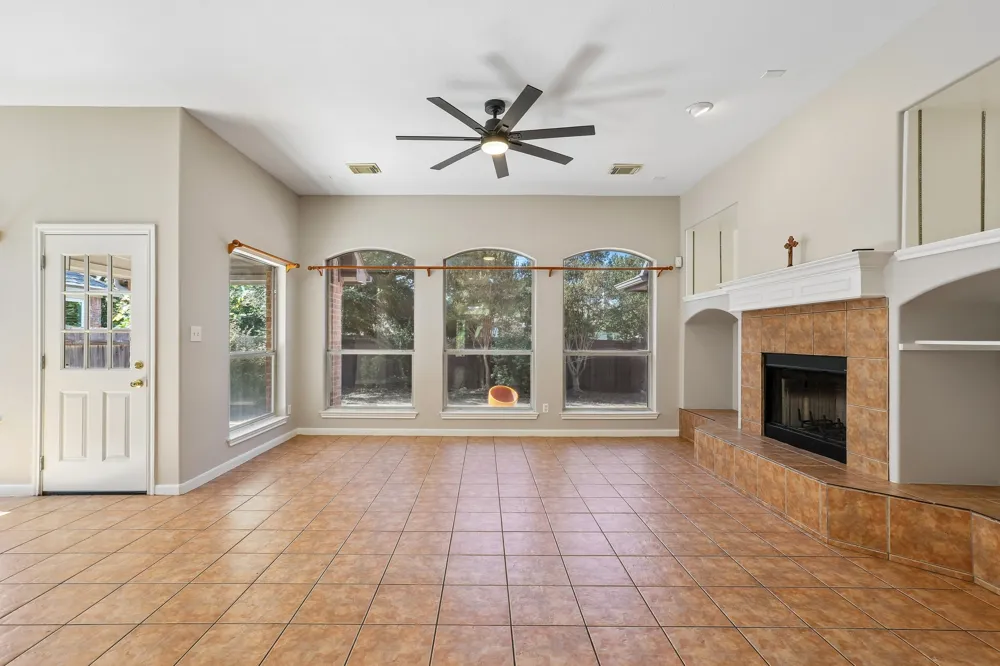 7303 Two Jacks Trail Round Rock, TX 78681