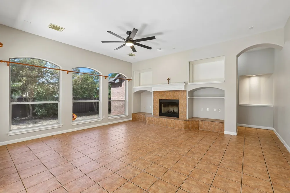 7303 Two Jacks Trail Round Rock, TX 78681