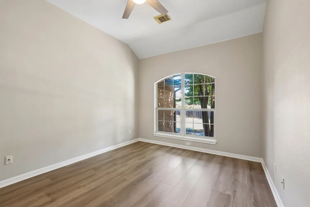 7303 Two Jacks Trail Round Rock, TX 78681