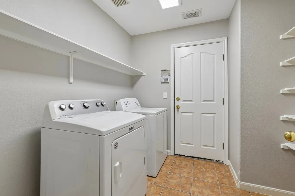 7303 Two Jacks Trail Round Rock, TX 78681