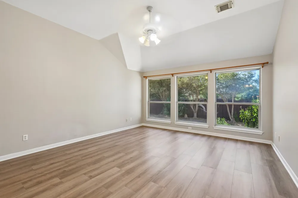 7303 Two Jacks Trail Round Rock, TX 78681