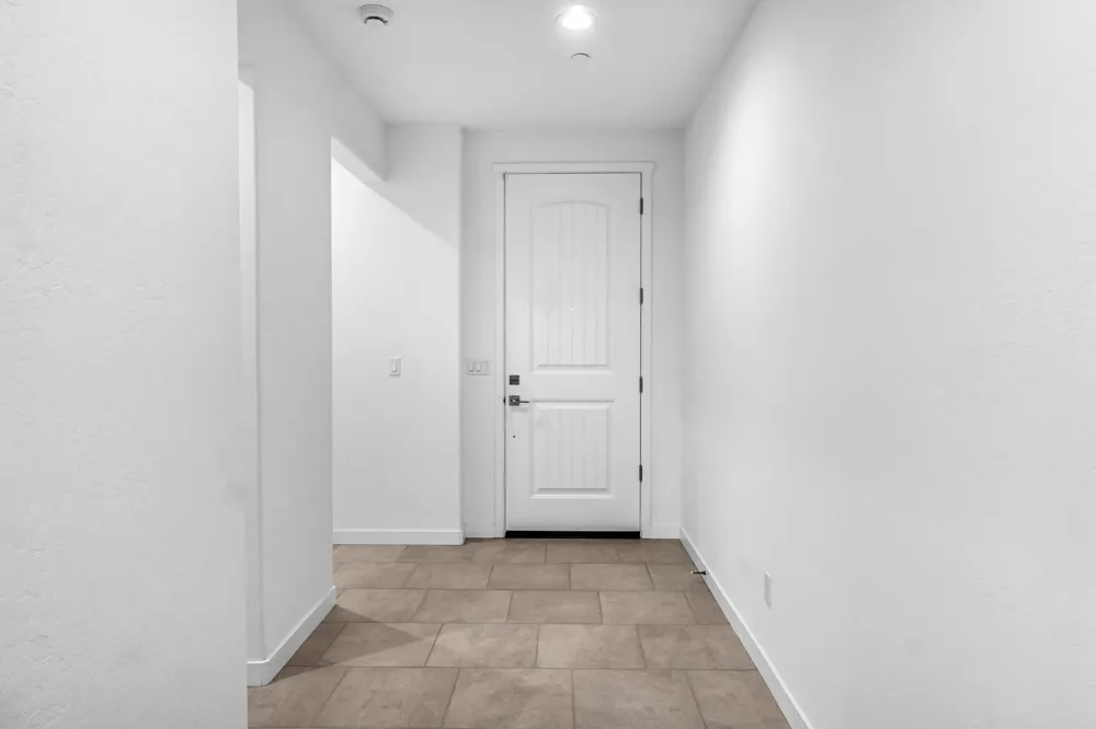 1178 Pinnacle Drive W Madera, CA 93636