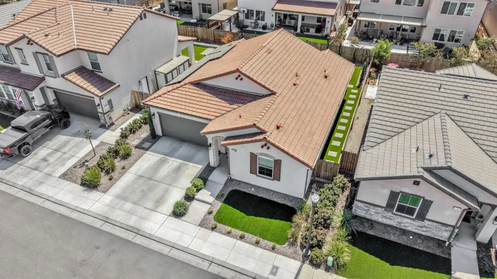1178 Pinnacle Drive W Madera, CA 93636
