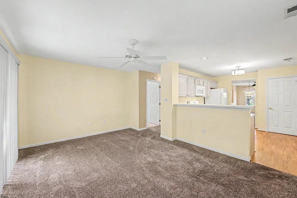 676 E Chancery Ln Galloway Township, NJ 08205