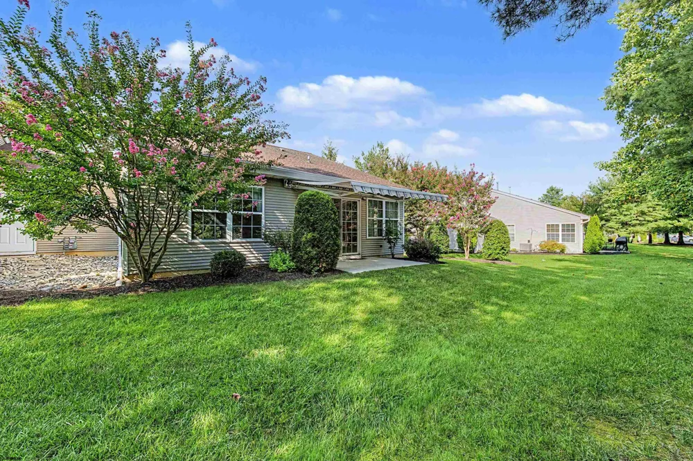 676 E Chancery Ln Galloway Township, NJ 08205