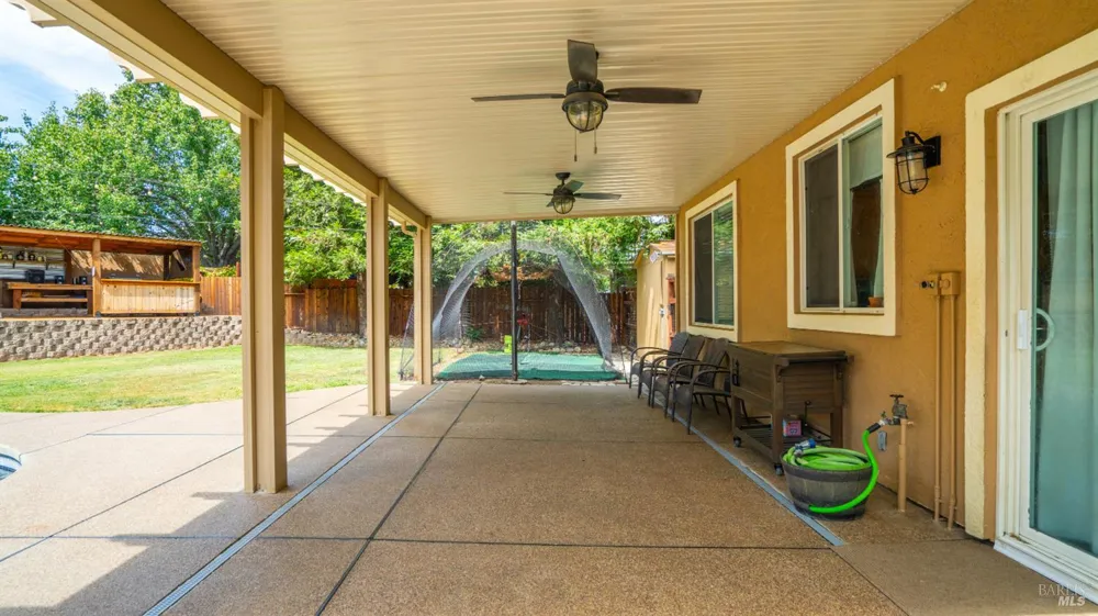 885 Kells Circle Vacaville, CA 95688