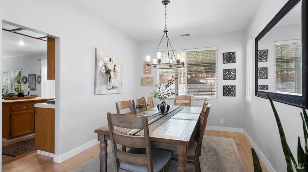 885 Kells Circle Vacaville, CA 95688
