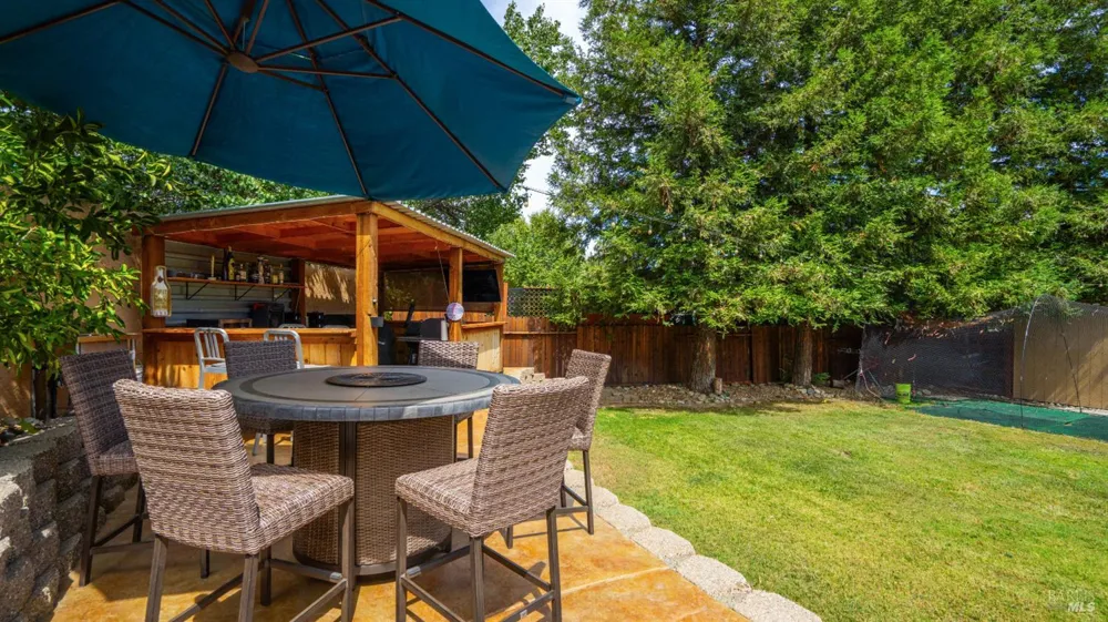 885 Kells Circle Vacaville, CA 95688