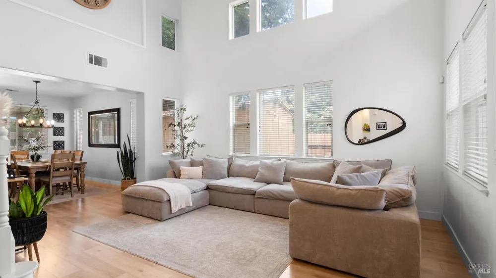 885 Kells Circle Vacaville, CA 95688