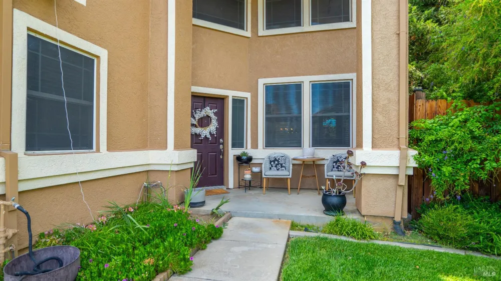 885 Kells Circle Vacaville, CA 95688