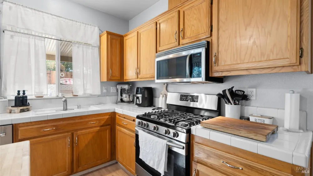 885 Kells Circle Vacaville, CA 95688