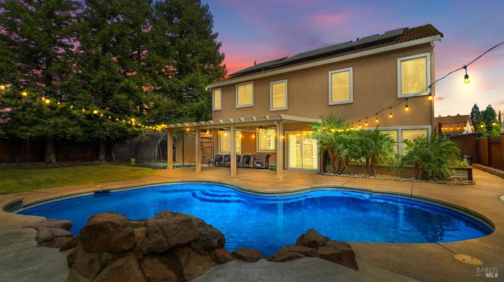 885 Kells Circle Vacaville, CA 95688