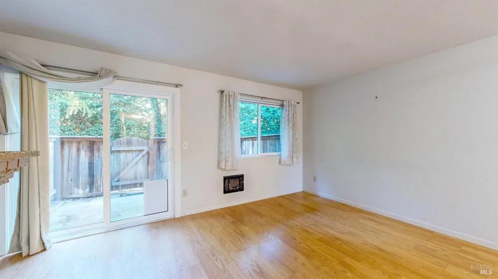 718 Racquet Club Circle Rohnert Park, CA 94928