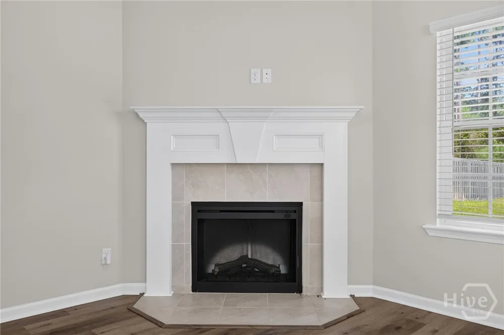 572 Brightleaf Circle Hinesville, GA 31313