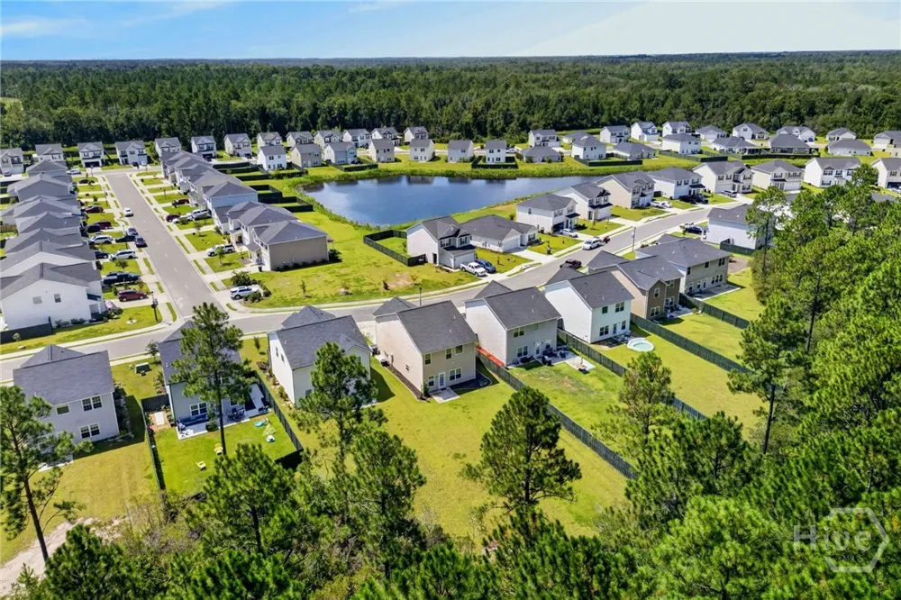 572 Brightleaf Circle Hinesville, GA 31313