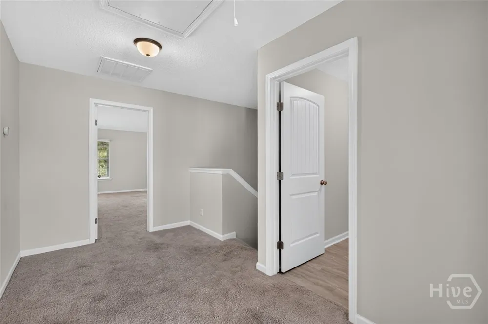 572 Brightleaf Circle Hinesville, GA 31313