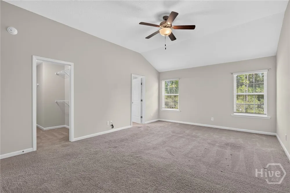 572 Brightleaf Circle Hinesville, GA 31313