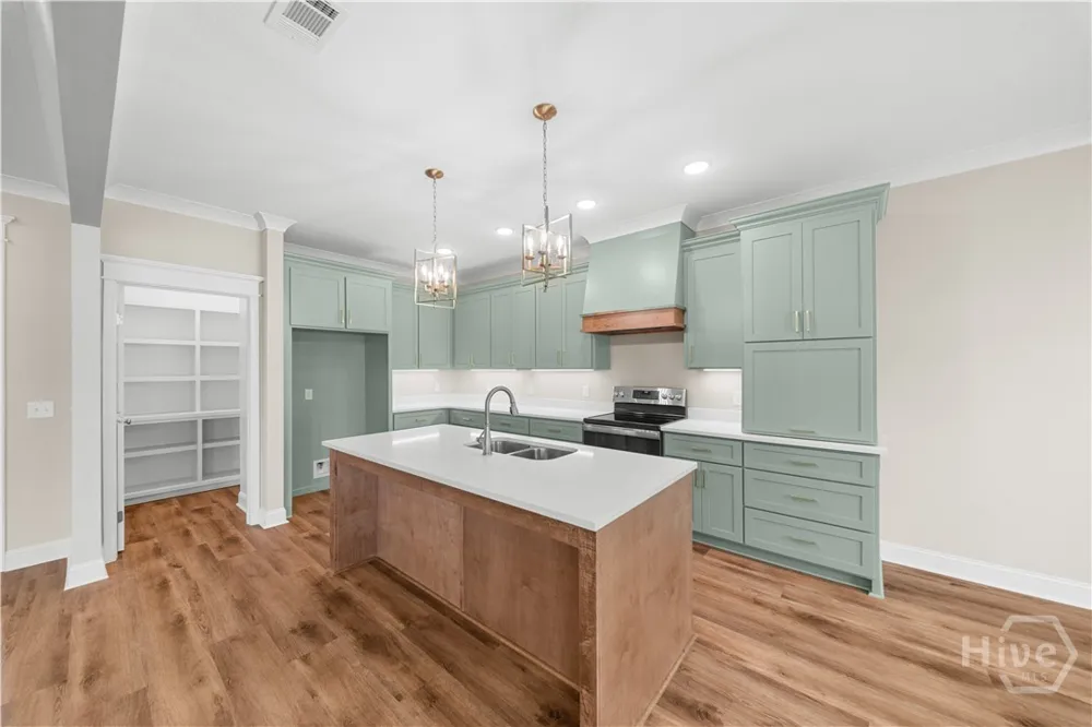7 Honeysuckle Drive Claxton, GA 30417