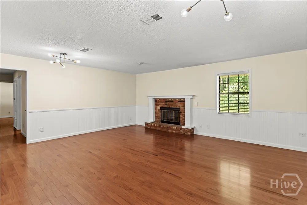 430 Martin Road Hinesville, GA 31313