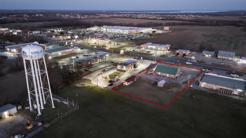 8866 State Highway 34 S Quinlan, TX 75474