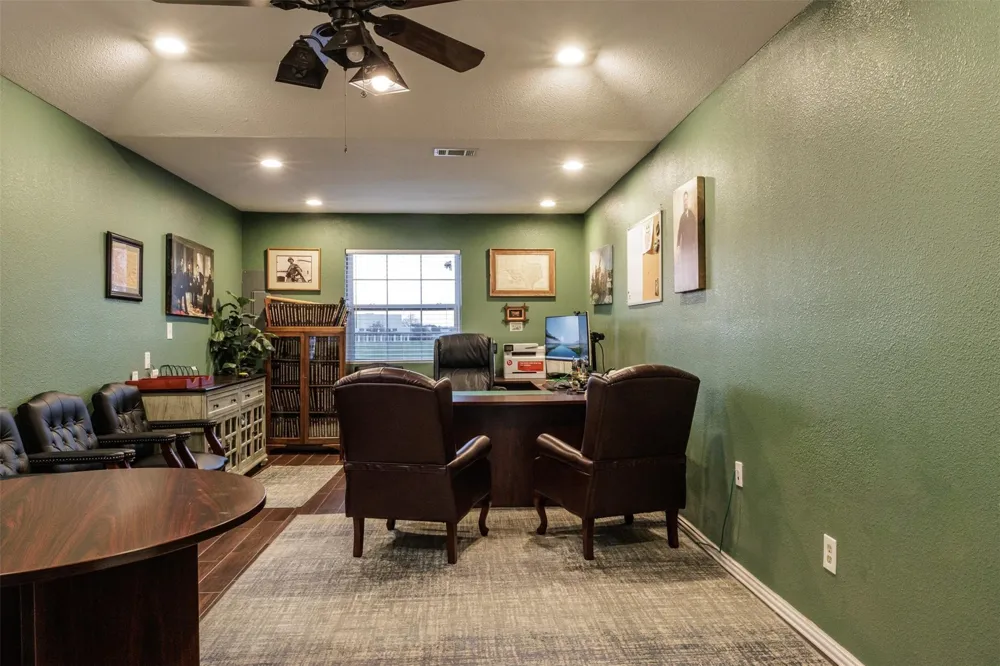 8866 State Highway 34 S Quinlan, TX 75474