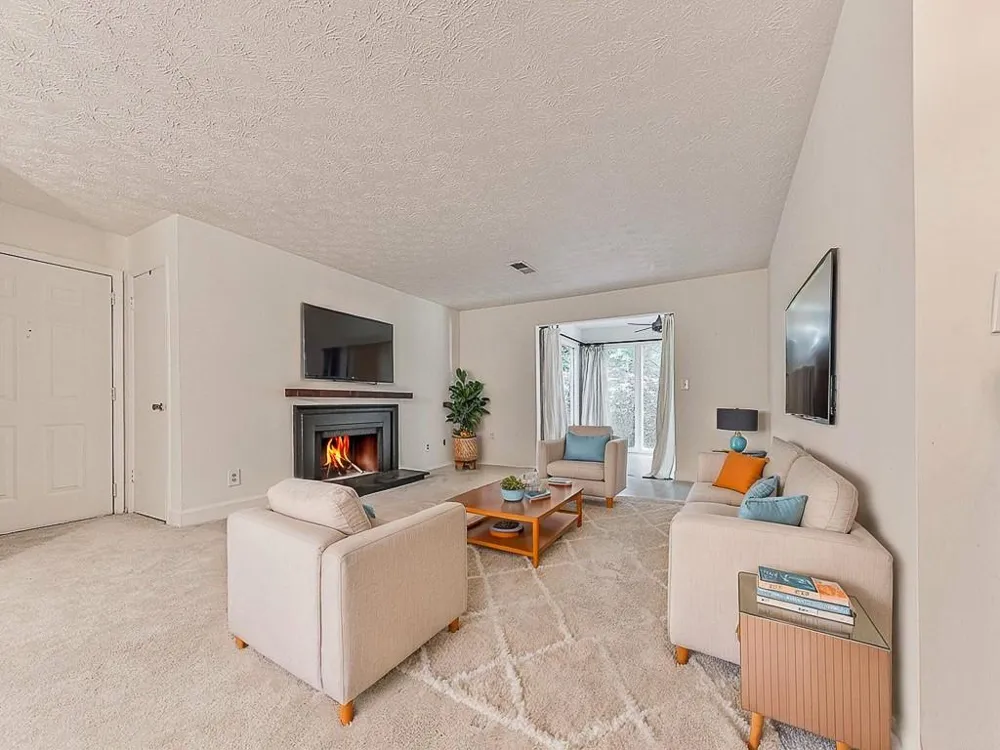 1634 Roanoke Place SE #7 Marietta, GA 30067