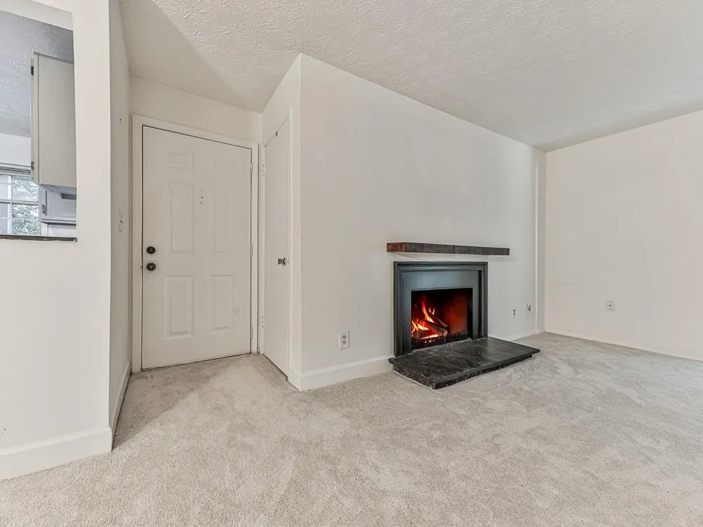 1634 Roanoke Place SE #7 Marietta, GA 30067