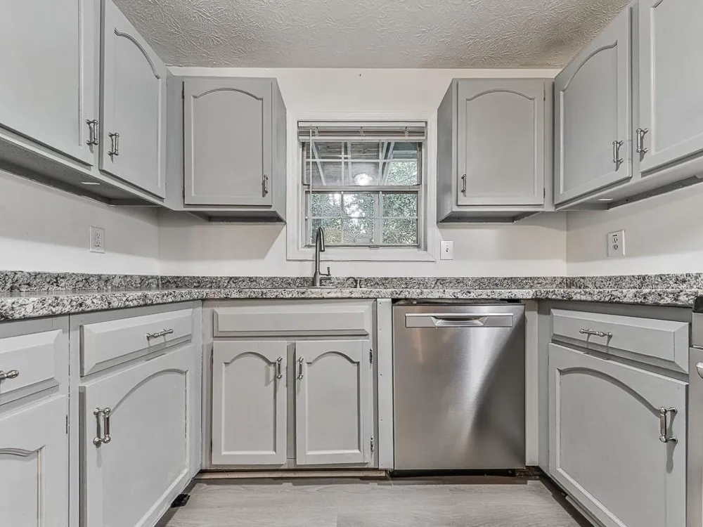 1634 Roanoke Place SE #7 Marietta, GA 30067