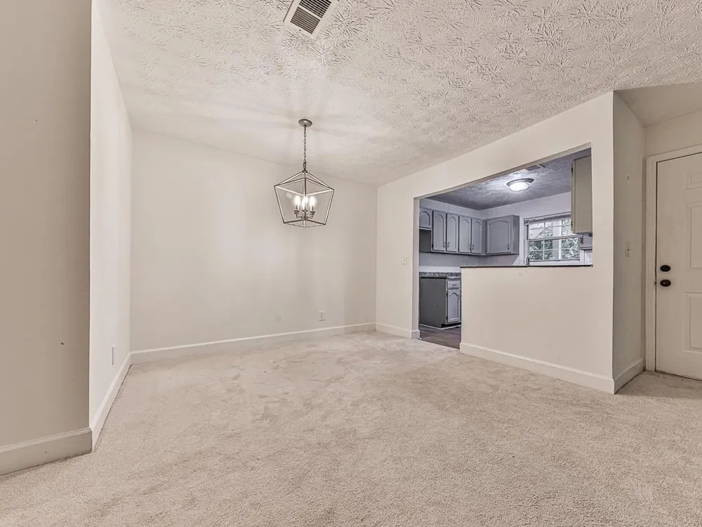 1634 Roanoke Place SE #7 Marietta, GA 30067