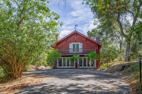 15895 Ravine Road
