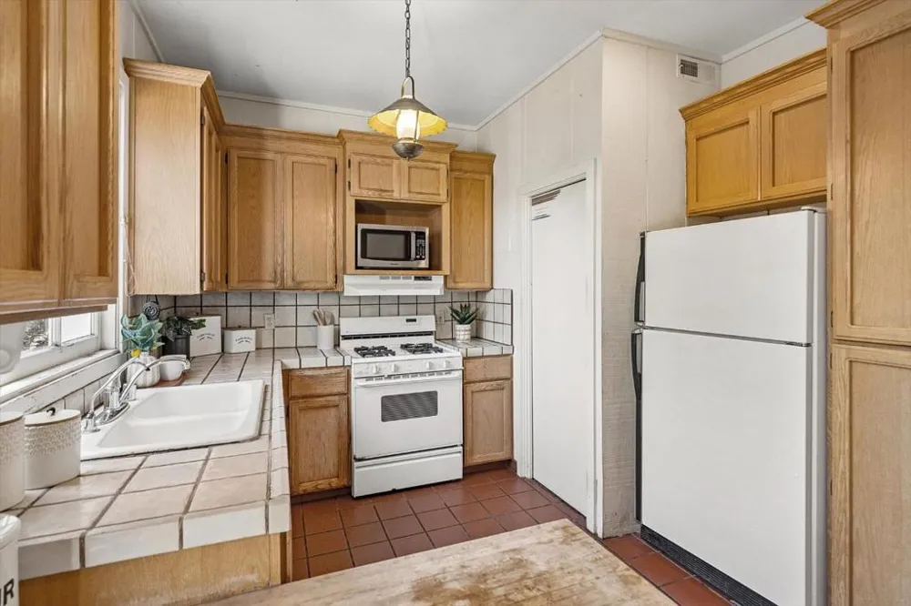15895 Ravine Road Los Gatos, CA 95030