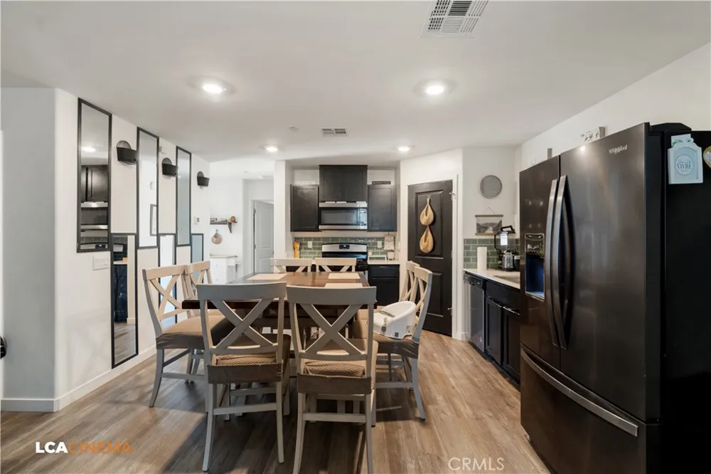 1807 Keepsake Court Bakersfield, CA 93307