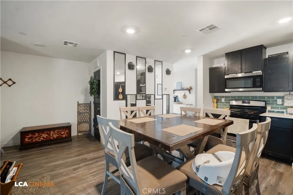 1807 Keepsake Court Bakersfield, CA 93307
