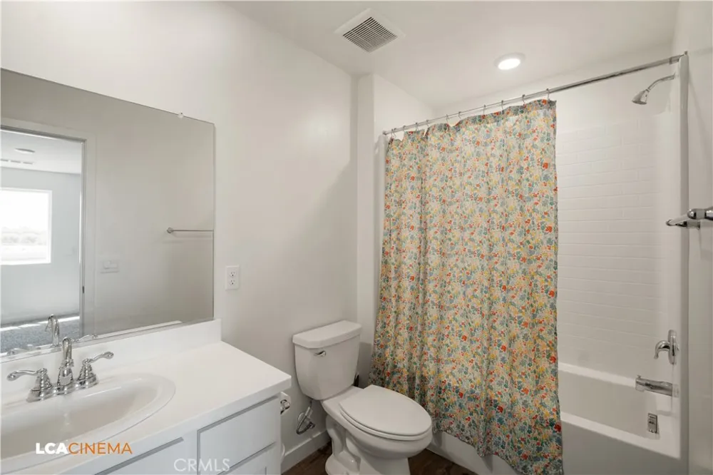 1807 Keepsake Court Bakersfield, CA 93307