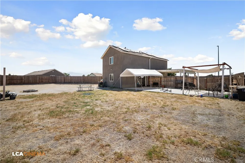 1807 Keepsake Court Bakersfield, CA 93307