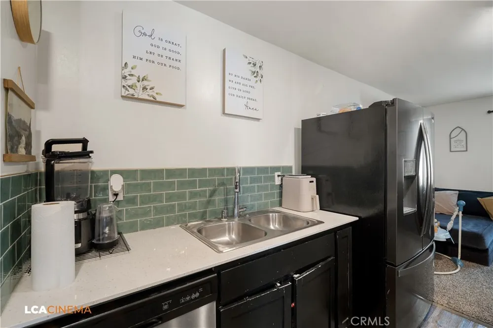 1807 Keepsake Court Bakersfield, CA 93307