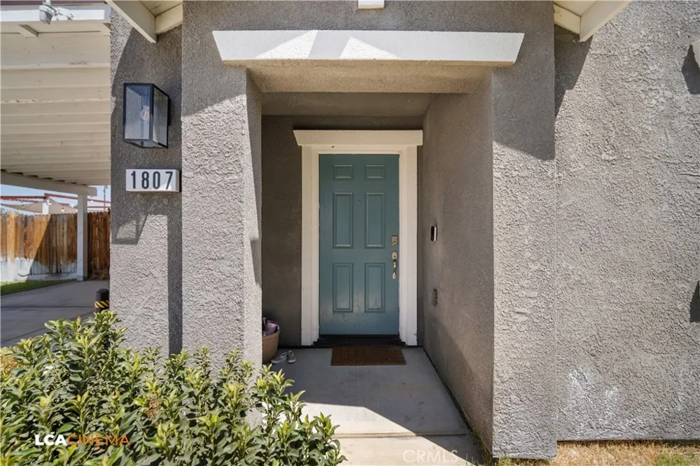 1807 Keepsake Court Bakersfield, CA 93307