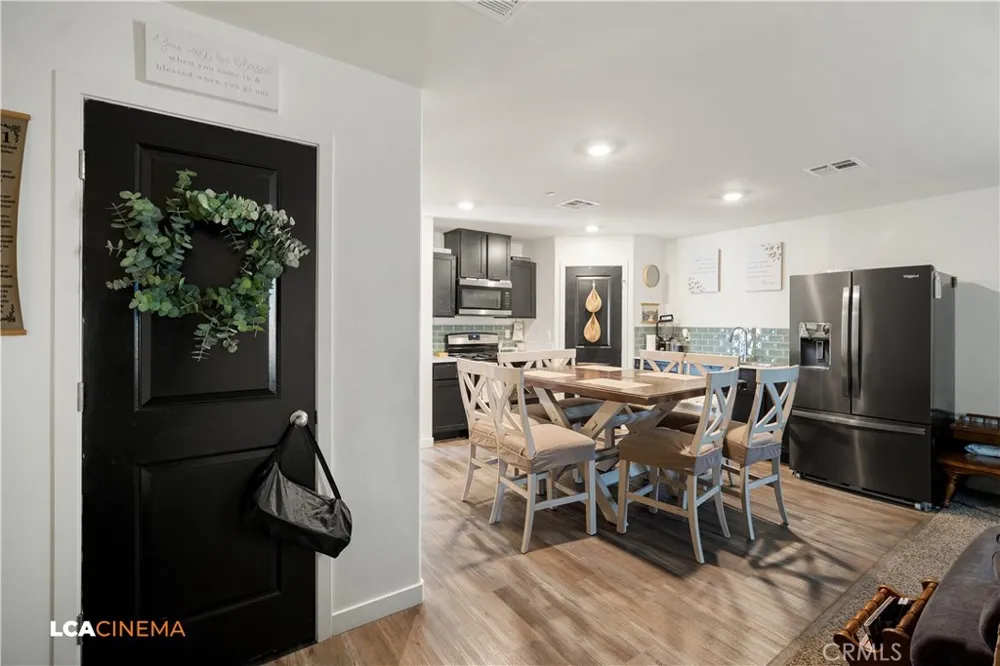 1807 Keepsake Court Bakersfield, CA 93307