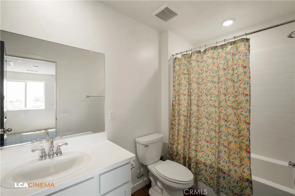 1807 Keepsake Court Bakersfield, CA 93307