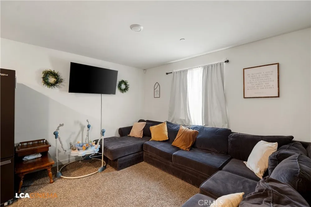 1807 Keepsake Court Bakersfield, CA 93307