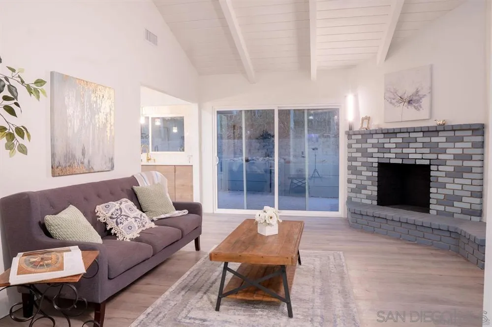11774 Rocoso Rd Lakeside, CA 92040