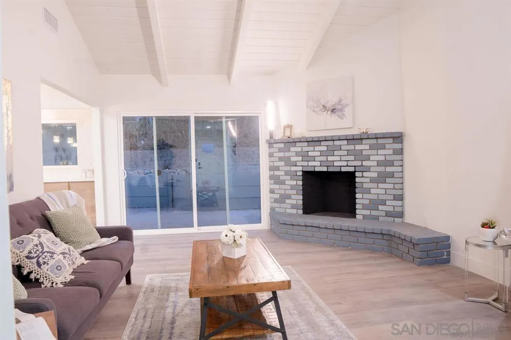 11774 Rocoso Rd Lakeside, CA 92040