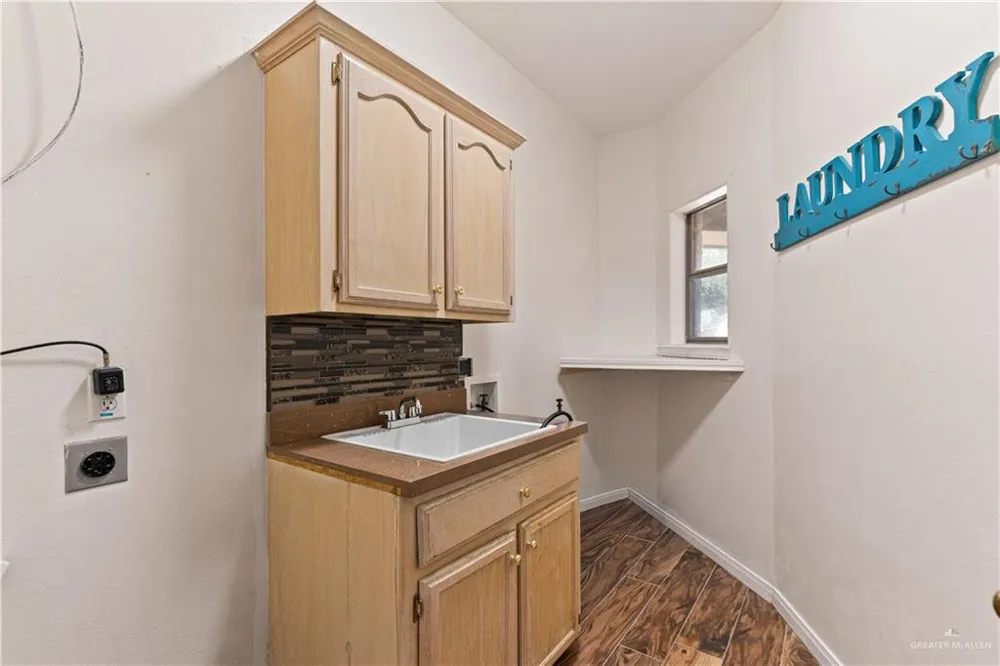 2012 Quail Lane Mission, TX 78572
